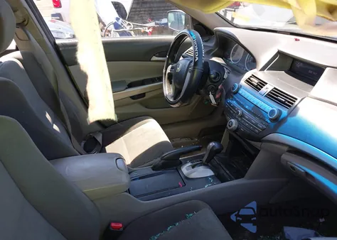 2010 Honda Accord 2.4 Ex из США, поврежденный, VIN 1HGCP2F73AA162811